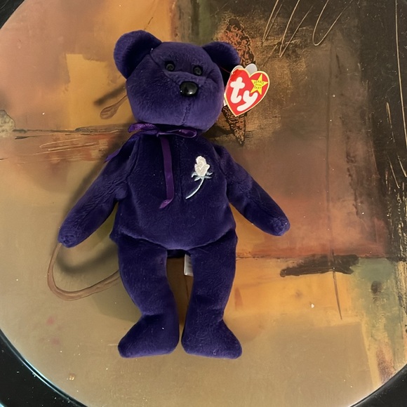 TY’s Beanie Baby Princess Bear, w/Tags, 1997, Princess Diana, Purple/White Rose - Picture 3 of 7